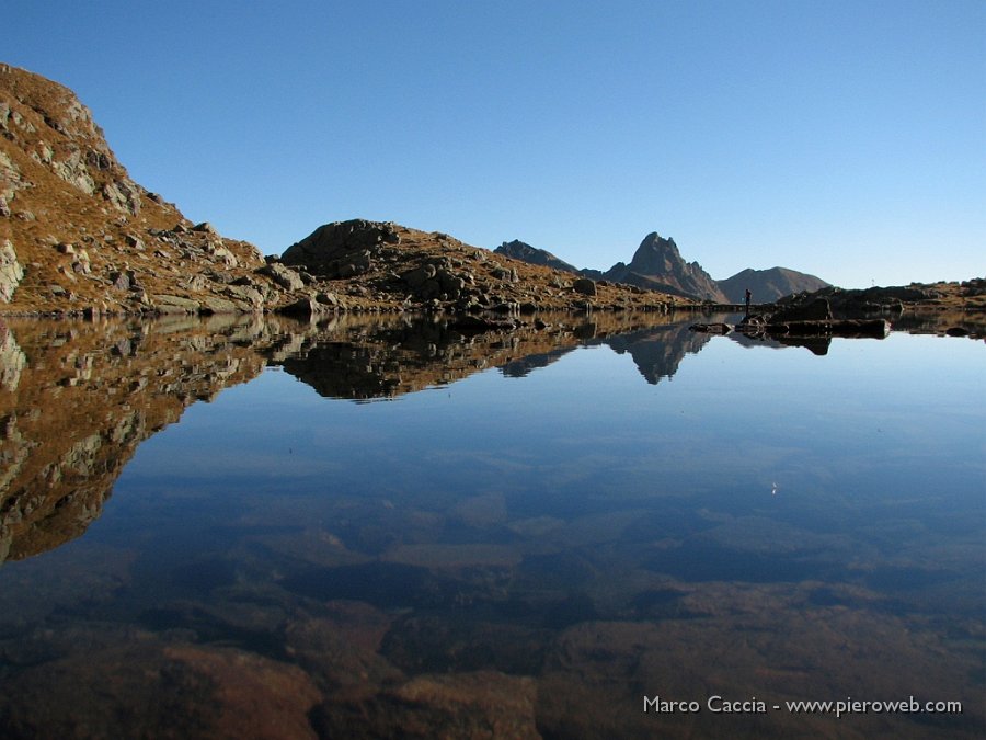 12_Specchio o Lago Piazzotti.jpg